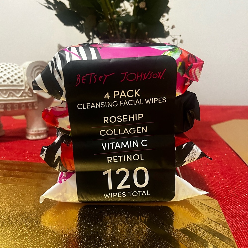 Betsey Johnson facial wipes.